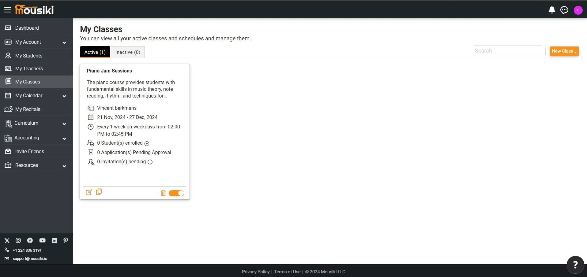 Manage group class capacity and timing